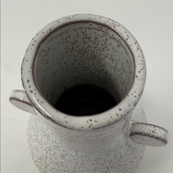 Elegant Speckled Ceramic Vase Home Decor - Picture 3 of 10